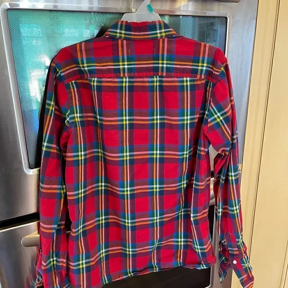 Abercrombie kids plaid button down Oxford shirt, red, great for pictures, xl
